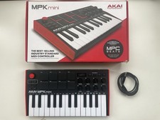 Akai MPK Mini MK3 Midi Controller Keyboard - Boxed Excellent Condition
