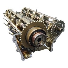 BMW M62 4.4l Left Cylinder Head M62 4.4l + Vanos Timing Gear 1745465