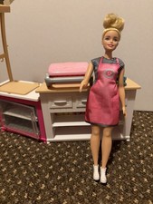 Barbie Kitchen And Barbie Doll