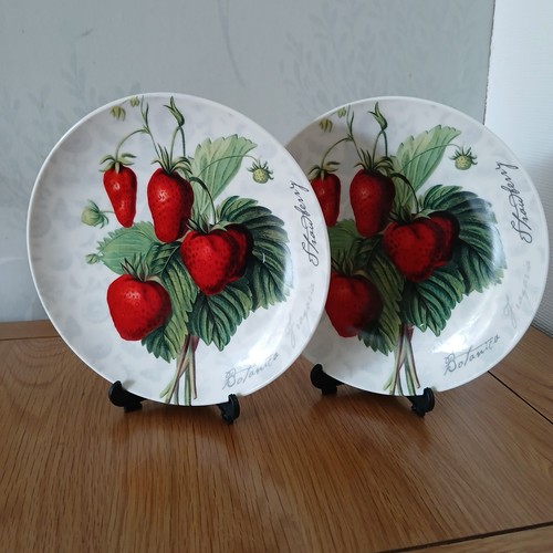 Maxwell williams strawberry - williams,