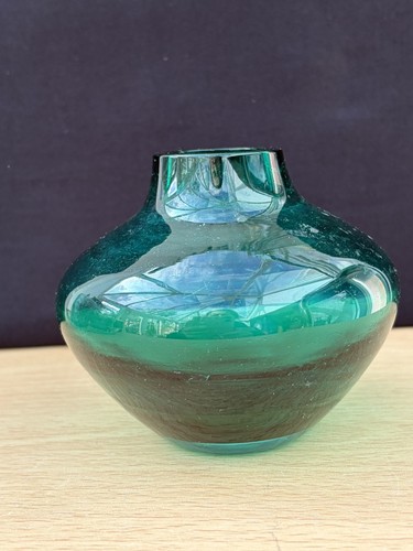 Modernist salong glass - salong,