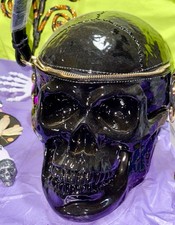 NWT 3D 9" Large XL Skull