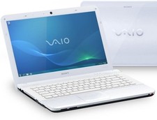RARE Sony Vaio VPCEB1S0E i3