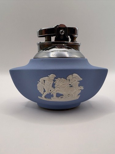 Vintage wedgwood pale - wedgwood, blue