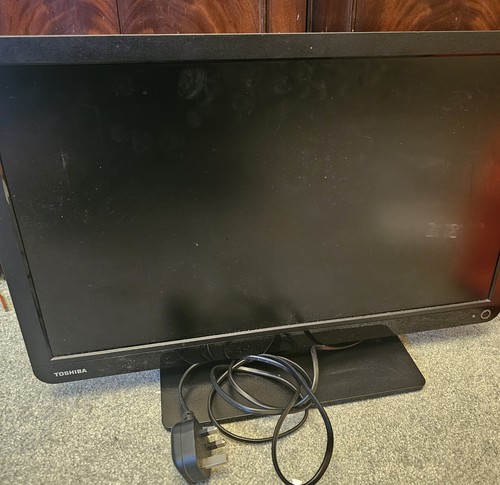 Toshiba dvd combo - 22",
