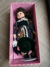 Classique Gift 16 Inch