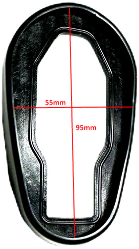 Rubber antenna seal roof