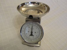 Vintage Retro Typhoon Chrome Metal Kitchen Scales 4kg Rotary Display