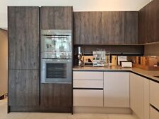 London Ex Display Bespoke Modern Kitchen Including Worktop
