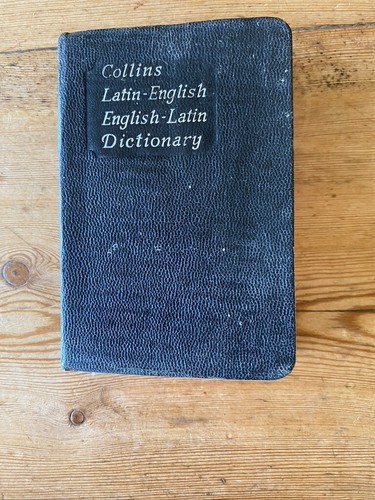 Collins latin gem dictionary - latin,