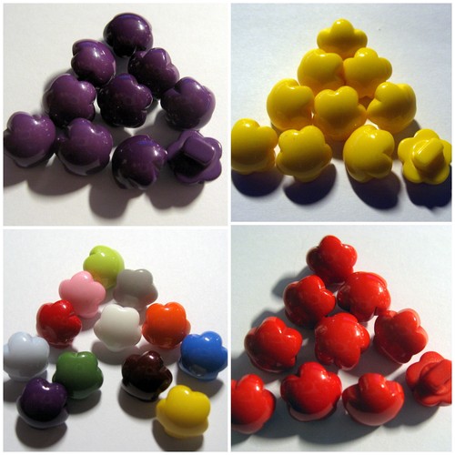 Domed flower resin shank - 10,