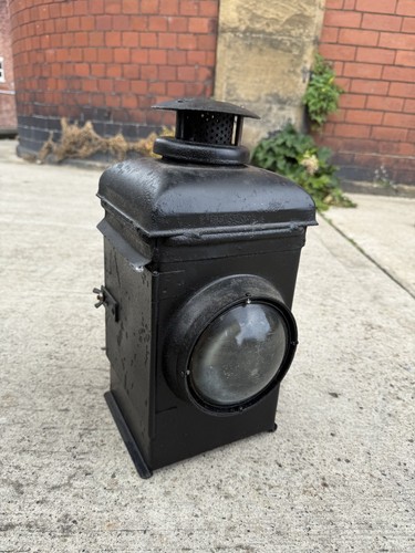 Old adlake railway - old, lamp