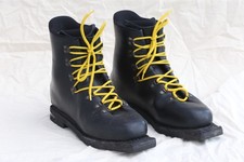 Vintage Asolo Extreme telemark ski boots, UK 13
