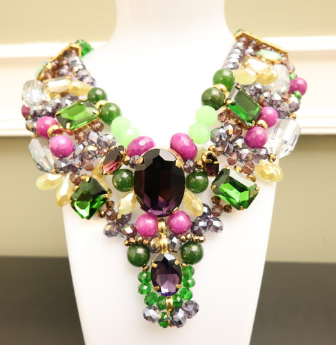 Mardi gras necklace - mardi,