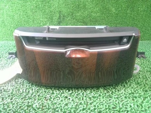 Audio genuine parts - (crown),