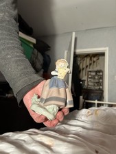 Lladro Small Figurine Of Girl