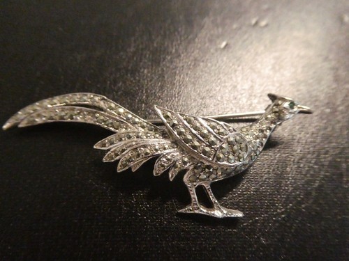 Pretty marcasite bird brooch - pretty,