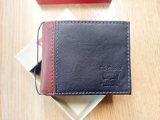 Levi's Men Brown Block Colour