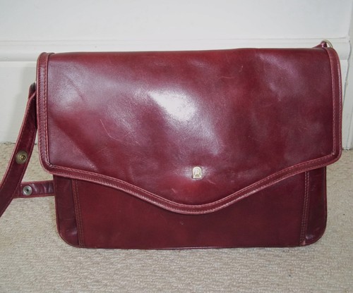Stunning vintage burgundy - stunning,