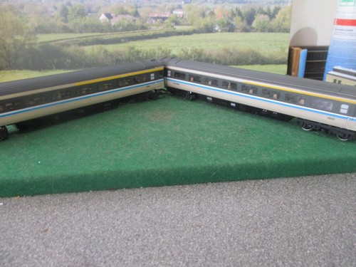 Hornby mk3 coaches - hornby,