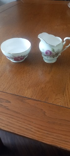 Vintage floral bone china - bone,