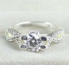 1.36 Carat Round Cut White