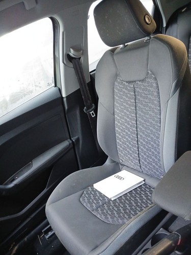 Front right seat - right,