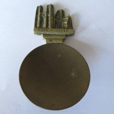 Antique Brass York Minister Sugar Tea Caddy Spoon. Rd Number 16418 Dates = 1892