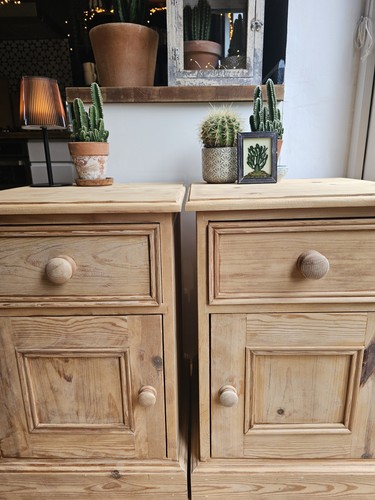 Newly sanded solid pine - ☆,