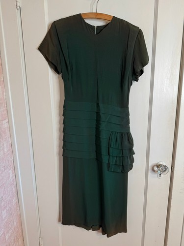 Vtg 1940 green belted - vtg,