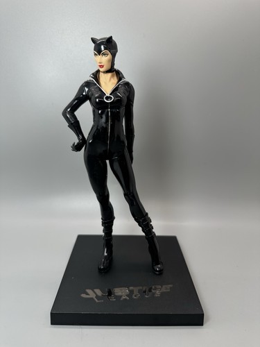 Kotobukiya catwoman comics - kotobukiya,