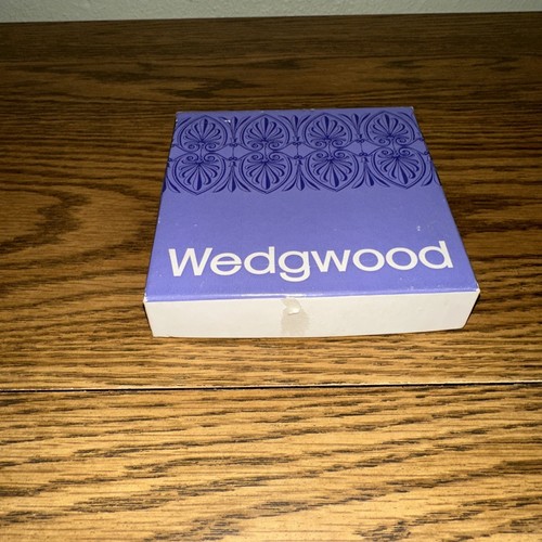 Wedgwood dish commemorating - dish,