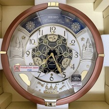 SEIKO RE601B Wall Hanging