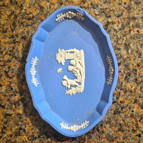 Wedgwood blue jasperware - wedgwood,