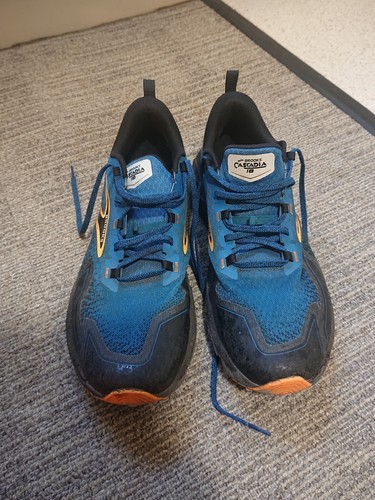 Mens brooks cascadia - brooks, running
