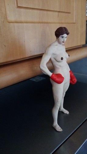 Figurine nude female - figurine,
