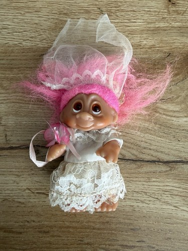 Vintage 1986 troll dam - 1986,