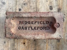 Ridgefield Castleford Vintage