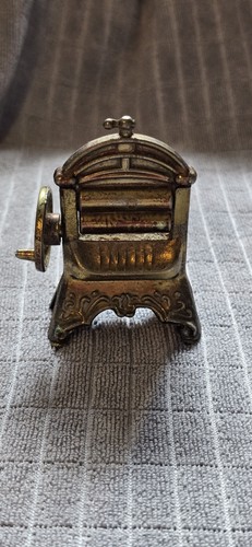 Vintage miniature brass - miniature,