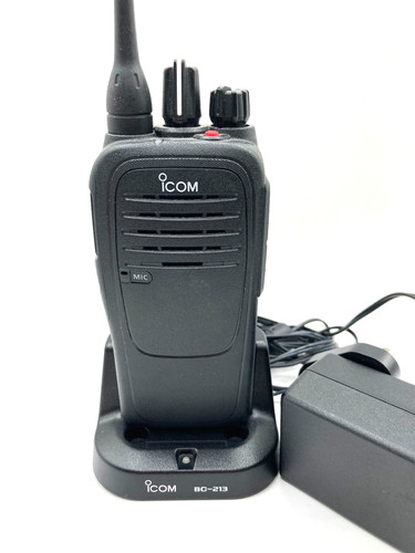 Icom f2000 uhf analogue - icom,