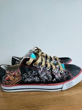 Red By Marc Ecko Size 5 Trainers Sneakers. Tattoo. Vintage. Black "Chalsie"