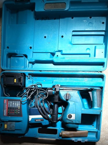 Makita bhr200 drill - makita,