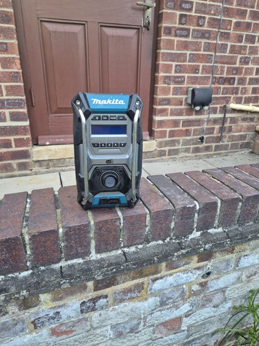Makita xgt dab job radio - dab,