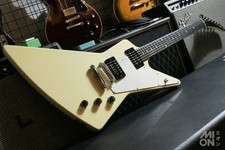 Gibson Explorer Classic White