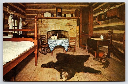 Postcard lincoln new salem - lincoln,
