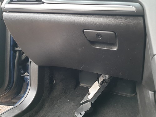 Ford mondeo mk5 glove box - ford,