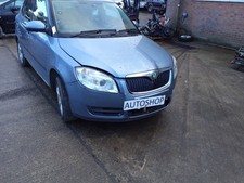 Skoda fabia 2007 - skoda, bumper
