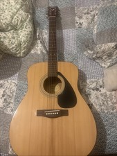 Yamaha F310 Acoustic Guitar with Gig Bag 6-String, Brown, Wooden