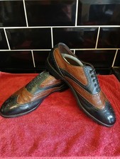 ORIGINAL FOOTJOY CLASSICS GOLF  SHOES . SIZE 11 UK. MADE IN USA