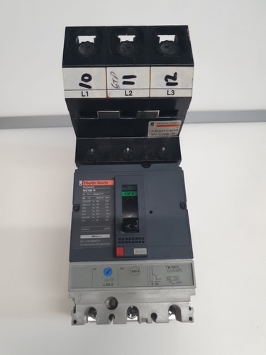 Merlin gerin 100 amp - 100,